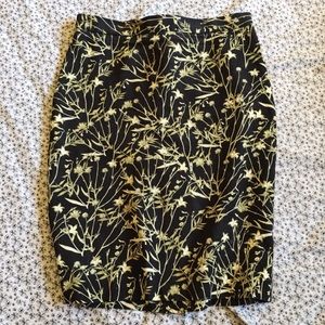 black and muted green above the knee bodycon skirt